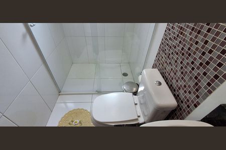 Casa à venda com 237m², 4 quartos e 4 vagasBanheiro Suíte 1