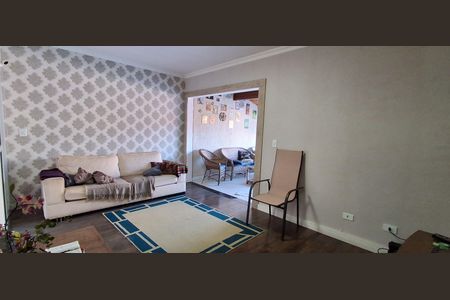 Casa à venda com 237m², 4 quartos e 4 vagasSuíte 4