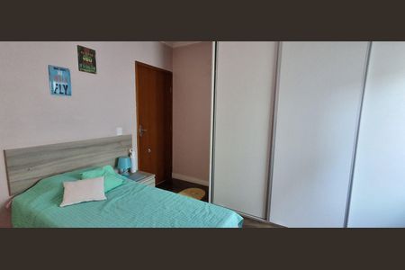 Casa à venda com 237m², 4 quartos e 4 vagasSuíte 1