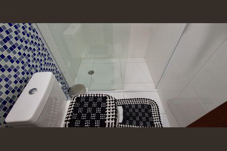 Casa à venda com 237m², 4 quartos e 4 vagasBanheiro Suíte 4