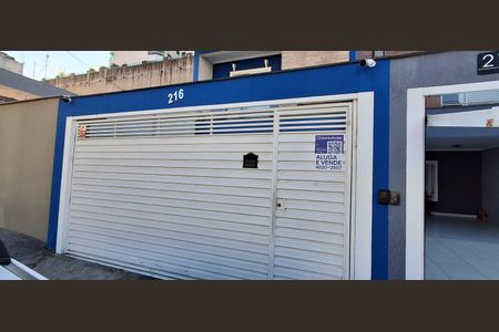 Casa à venda com 237m², 4 quartos e 4 vagasFachada