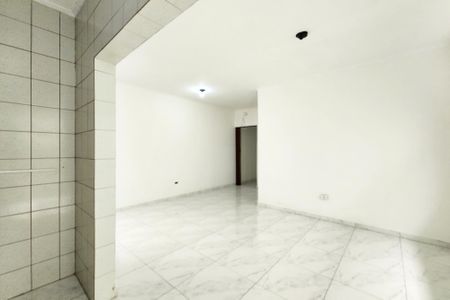 Casa para alugar com 245m², 5 quartos e 2 vagas Casa para alugar com 245m², 5 quartos e 2 vagasCozinha