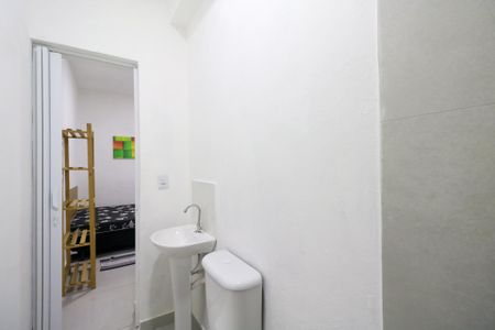 Banheiro Social de casa para alugar com 1 quarto, 15m² em Oswaldo Cruz, São Caetano do Sul