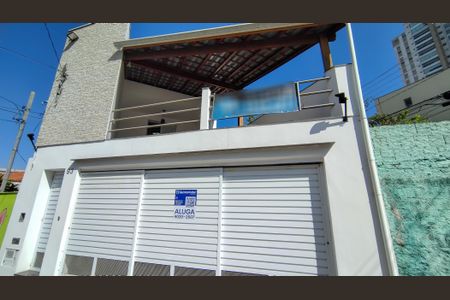 Casa para alugar com 182m², 3 quartos e 2 vagas Casa para alugar com 182m², 3 quartos e 2 vagasFachada