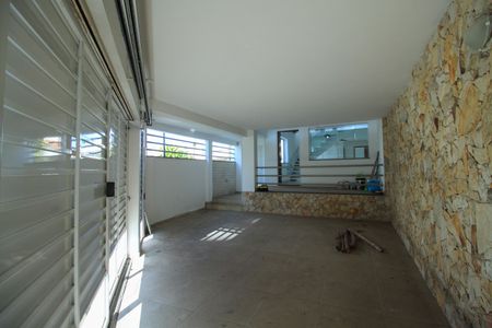 Casa para alugar com 182m², 3 quartos e 2 vagas Casa para alugar com 182m², 3 quartos e 2 vagasGaragem