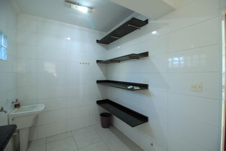 Casa para alugar com 182m², 3 quartos e 2 vagas Casa para alugar com 182m², 3 quartos e 2 vagasÁrea de Serviço