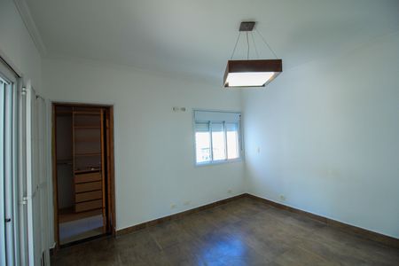 Casa para alugar com 182m², 3 quartos e 2 vagas Casa para alugar com 182m², 3 quartos e 2 vagasSuíte