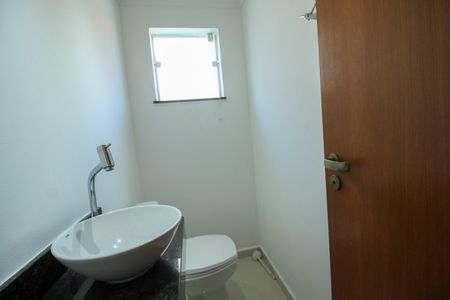 Casa para alugar com 182m², 3 quartos e 2 vagas Casa para alugar com 182m², 3 quartos e 2 vagasLavabo