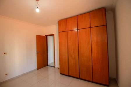 Casa para alugar com 182m², 3 quartos e 2 vagas Casa para alugar com 182m², 3 quartos e 2 vagasQuarto 2