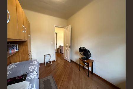 Casa à venda com 218m², 3 quartos e 2 vagas Casa à venda com 218m², 3 quartos e 2 vagasQuarto 2