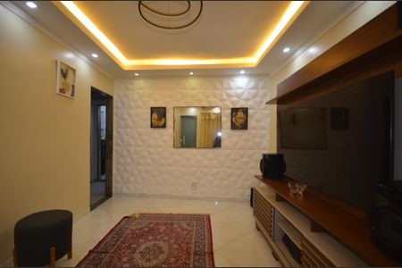 Sala de casa para alugar com 2 quartos, 8m² em Bento Ribeiro, Rio de Janeiro