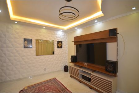 Sala de casa para alugar com 2 quartos, 8m² em Bento Ribeiro, Rio de Janeiro