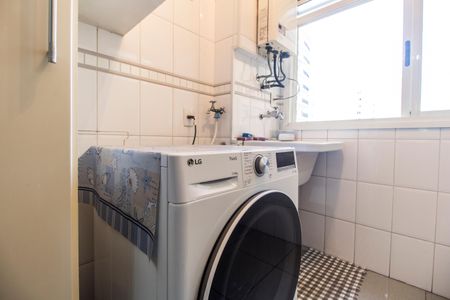 Apartamento à venda com 139m², 3 quartos e 2 vagas Apartamento à venda com 139m², 3 quartos e 2 vagasÁrea de Serviço