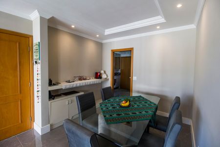 Apartamento à venda com 139m², 3 quartos e 2 vagas Apartamento à venda com 139m², 3 quartos e 2 vagasSala de Jantar
