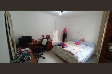 Casa à venda com 3 quartos, 131m² em Parque Jabaquara, São Paulo