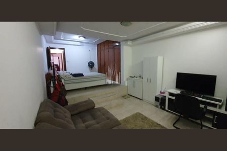 Casa à venda com 3 quartos, 131m² em Parque Jabaquara, São Paulo