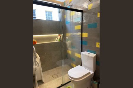 Casa à venda com 3 quartos, 140m² em Vila Cordeiro, São Paulo