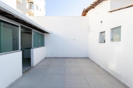 Casa para alugar com 110m², 3 quartos e 1 vagaQuintal