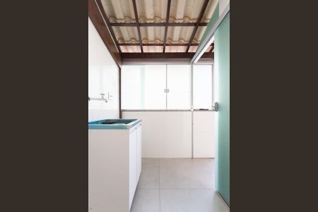 Casa para alugar com 110m², 3 quartos e 1 vagaÁrea de Serviço