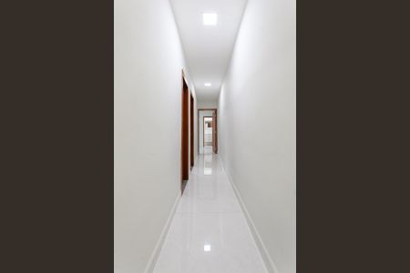 Casa para alugar com 110m², 3 quartos e 1 vagaCorredor