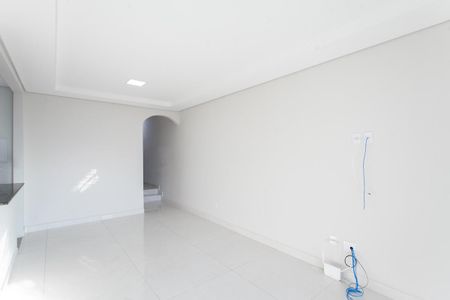 Casa para alugar com 110m², 3 quartos e 1 vagaSala