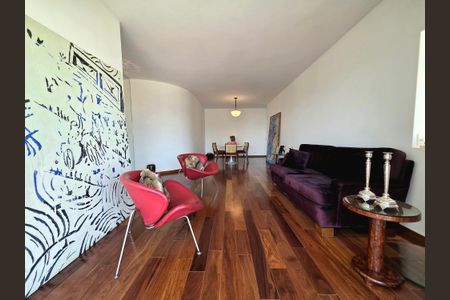 Apartamento à venda com 156m², 3 quartos e 2 vagasSala