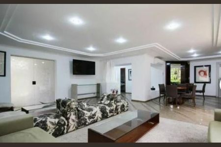 Apartamento à venda com 3 quartos, 156m² em Vila Nova Conceição, São Paulo