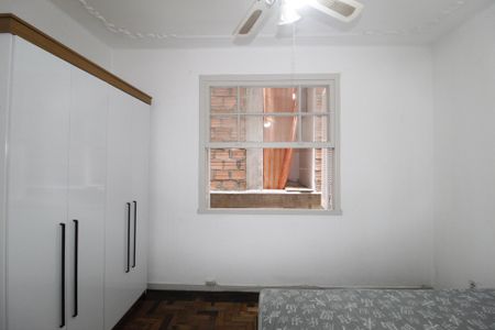 Quarto  de apartamento para alugar com 1 quarto, 37m² em Independência, Porto Alegre