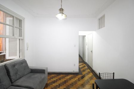 Sala de apartamento para alugar com 1 quarto, 37m² em Independência, Porto Alegre