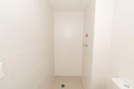 Apartamento à venda com 142m², 3 quartos e 2 vagasBanheiro da suíte 3