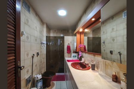 Apartamento à venda com 149m², 3 quartos e 2 vagasBanheiro Corredor