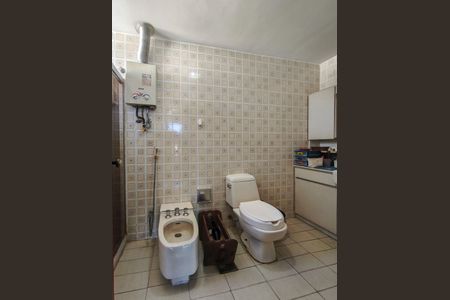 Apartamento à venda com 149m², 3 quartos e 2 vagasBanheiro da Suíte