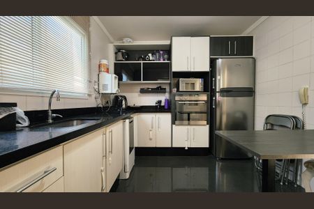 Casa de condomínio à venda com 125m², 3 quartos e 2 vagas Casa de condomínio à venda com 125m², 3 quartos e 2 vagasCozinha