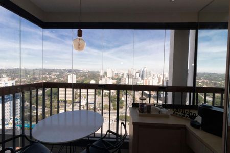 Varanda de kitnet/studio para alugar com 1 quarto, 28m² em Brooklin, São Paulo