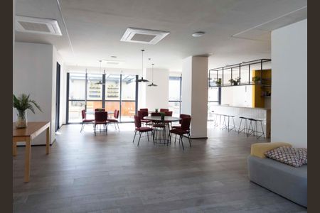 Studio para alugar com 28m², 1 quarto e sem vagaÁrea comum - Salão de festas