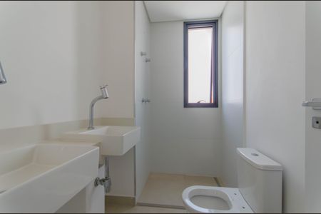 Apartamento à venda com 154m², 3 quartos e 2 vagasBanheiro da Suíte 2