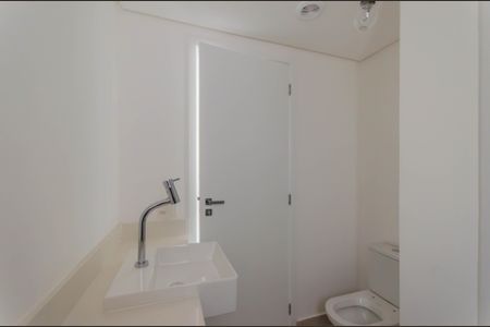 Apartamento à venda com 154m², 3 quartos e 2 vagasBanheiro da Suíte 1