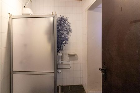 Casa à venda com 450m², 5 quartos e 4 vagasBanheiro da Edícula