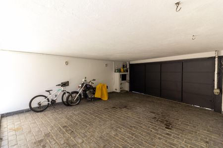 Casa à venda com 450m², 5 quartos e 4 vagasGaragem