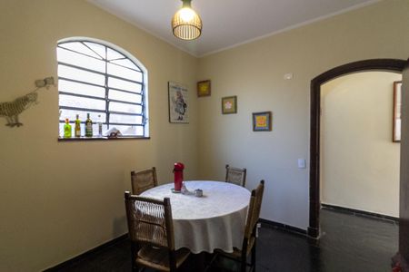 Casa à venda com 450m², 5 quartos e 4 vagasCopa