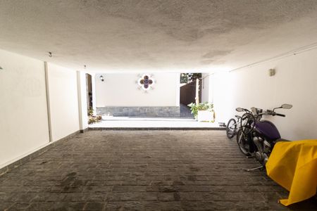 Casa à venda com 450m², 5 quartos e 4 vagasGaragem