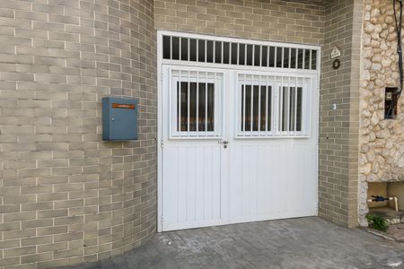 Casa de condomínio à venda com 159m², 3 quartos e 3 vagasFachada