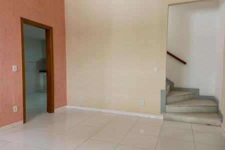 Sala  de casa de condomínio à venda com 3 quartos, 159m² em Méier, Rio de Janeiro