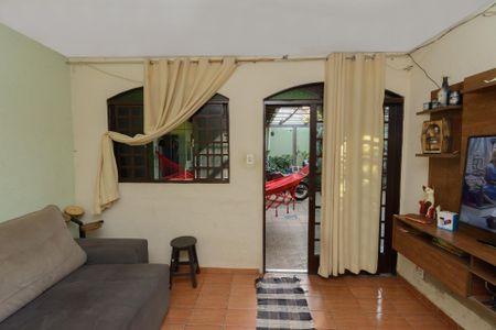 Casa para alugar com 363m², 4 quartos e 3 vagasSala