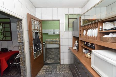 Casa para alugar com 363m², 4 quartos e 3 vagasCozinha