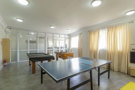 Casa de condomínio à venda com 214m², 4 quartos e 4 vagasÁrea comum - Sala de Jogos