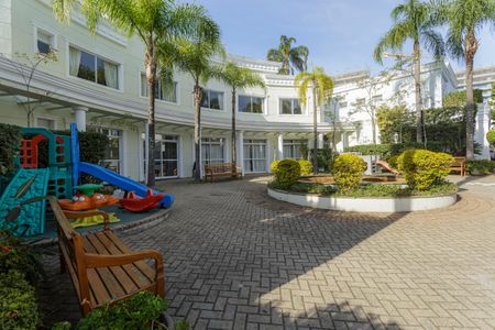 Casa de condomínio à venda com 214m², 4 quartos e 4 vagasÁrea comum