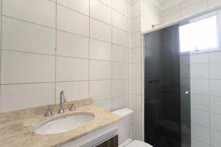 Casa de condomínio à venda com 87m², 3 quartos e 2 vagas Casa de condomínio à venda com 87m², 3 quartos e 2 vagasBanheiro