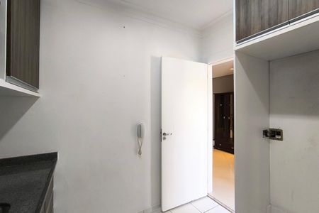 Casa de condomínio à venda com 87m², 3 quartos e 2 vagas Casa de condomínio à venda com 87m², 3 quartos e 2 vagasCozinha