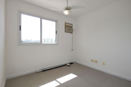 Apartamento para alugar com 108m², 4 quartos e 1 vaga Apartamento para alugar com 108m², 4 quartos e 1 vagaQuarto 2